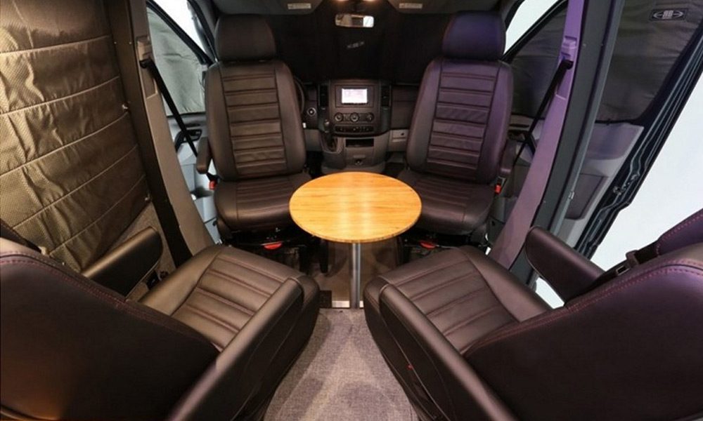 Mercedes Benz Sawtooth - Seats