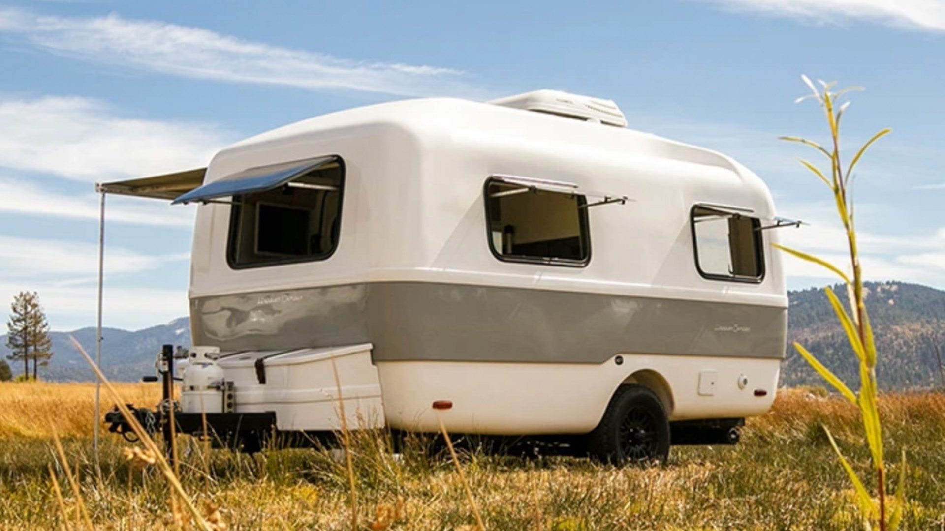 happier-camper-traveler-trailer