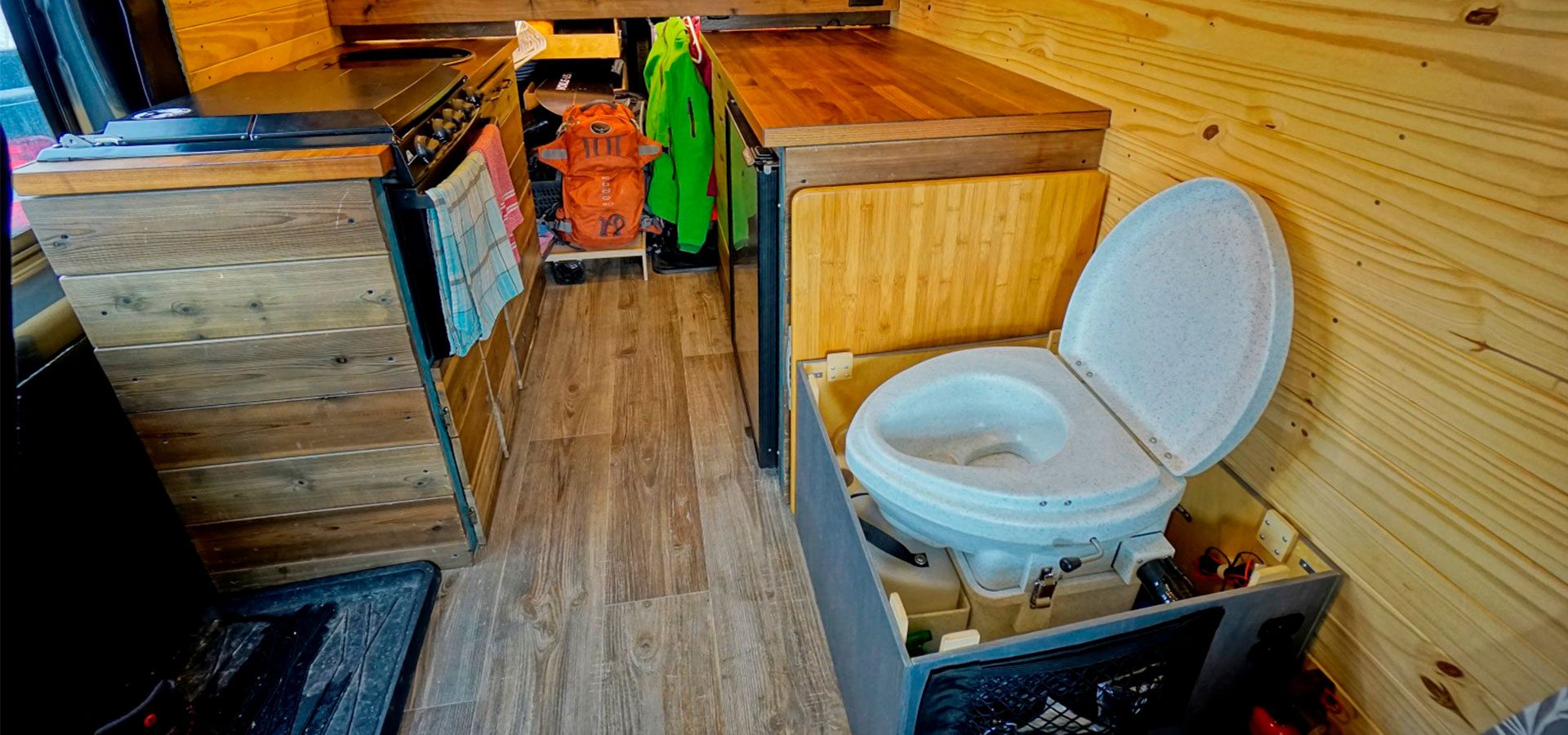 Natures-Head-Composting-Toilet-Tiny-Home