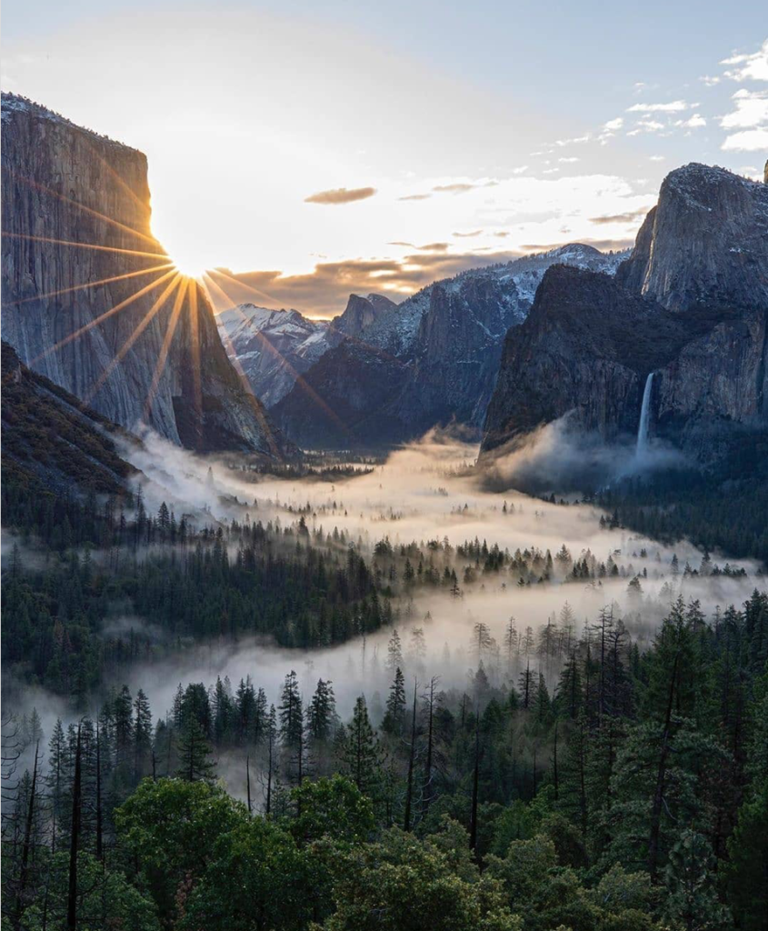 Yosemite camping - misty shot of view 