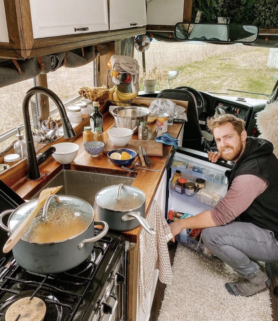 Cooking in a camper 