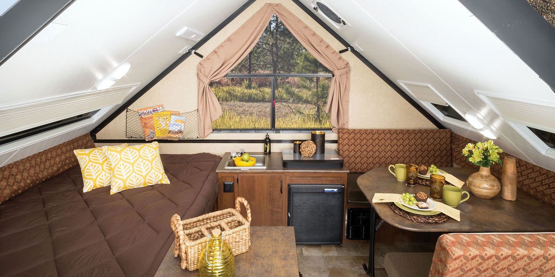 Inside-the-jayco-jay-series-a-frame-camper
