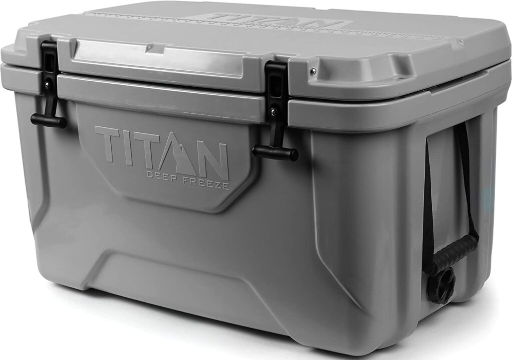 Titan Deep Freeze coolbox